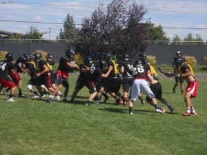 COUGARS SPECIAL TEAMS HONE THEIR SKILLS.