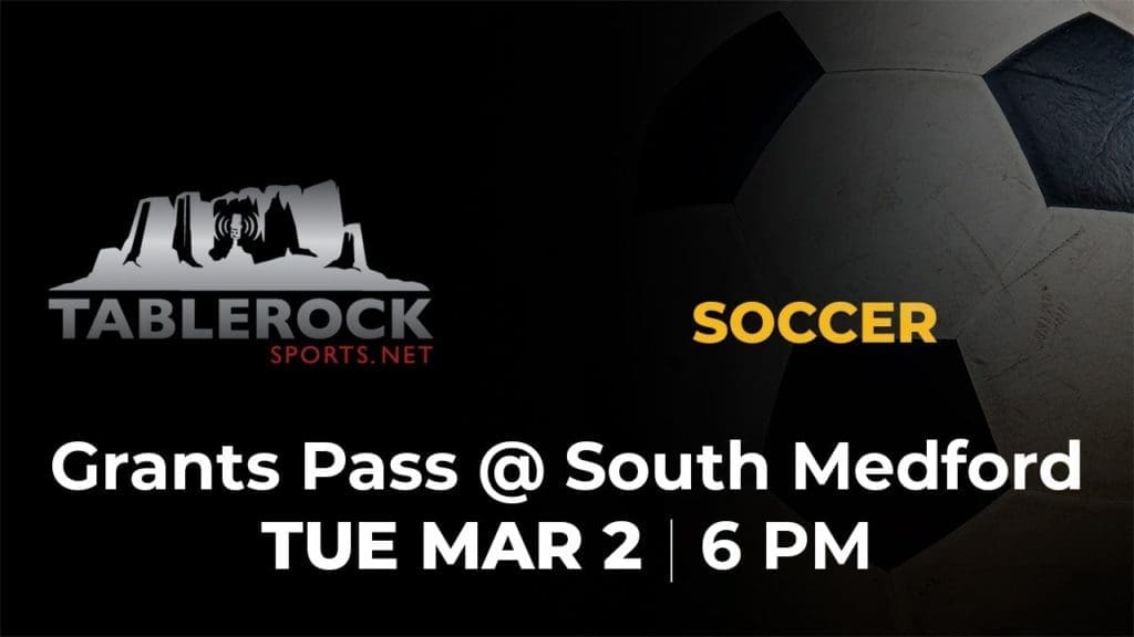 Boys-Soccer-Grants-Pass-at-South-Medford